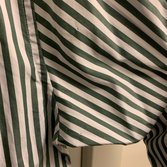 Uniqlo Button Down - Picture 5 of 7